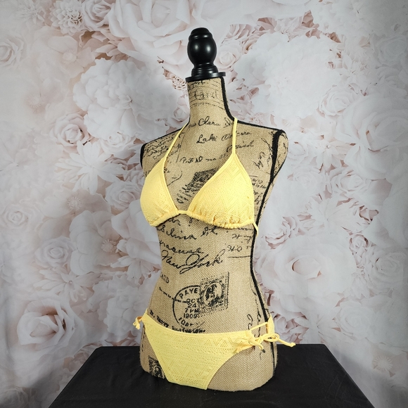 Yellow Triangle Bikini Set - Picture 2 of 11